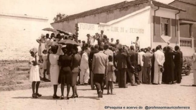 Foto de antiga entrada do Clube 28 de Setembro, em Jundiaí