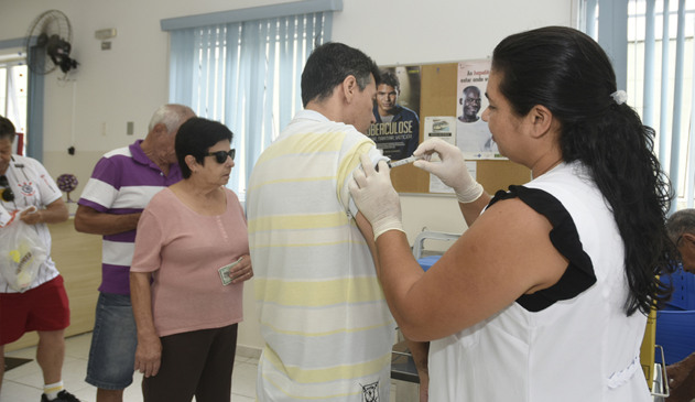 vacina da gripe deve ser tomada