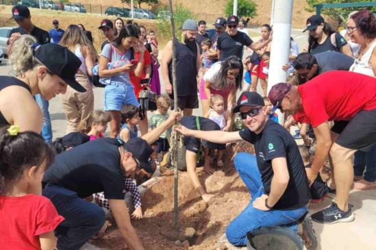 Cidade das Crianças: EMEB Fernanda de Favre Merbach, em Jundiaí recebe ‘Pé de Árvore’
