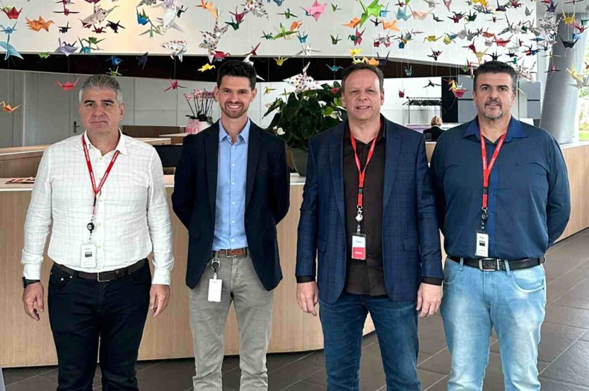 Gestores de Jundiaí conhecem soluções em tecnologia para o Centro Integrado de Emergência e Segurança