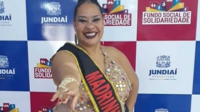 Isabel Cristina, madrinha da Escola de Samba Leões da Hortolândia, de Jundiaí