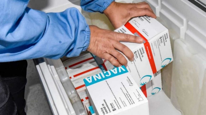 Caixas de doses de vacina