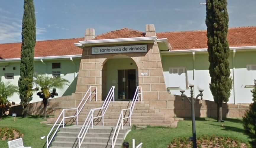 Criança morre afogada na piscina de casa em Vinhedo