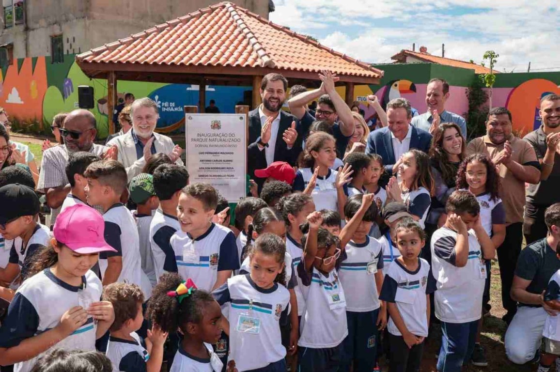 Crianças e famílias do Jardim Novo Horizonte ganham Parque Naturalizado