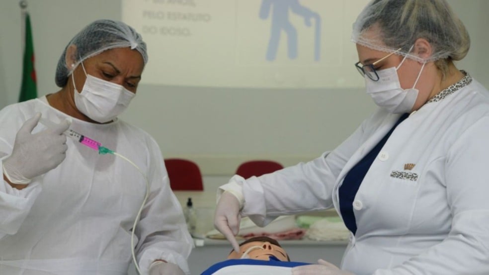 Curso cuidador de idosos (Foto: Prefeitura de Jundiaí)