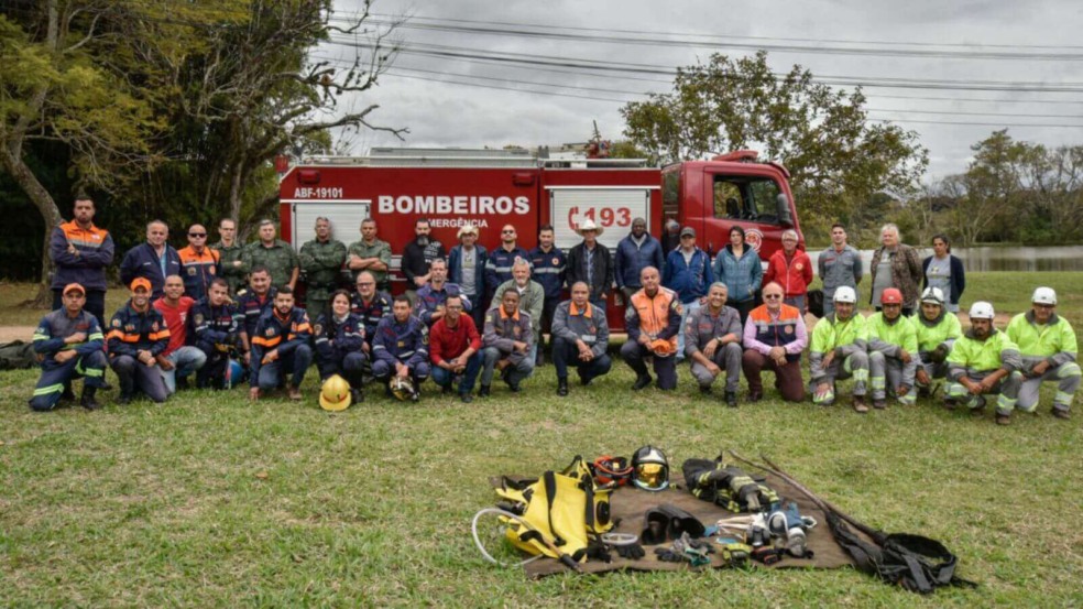 Defesa Civil de Jundiaí promove capacitação para combate a incêndios