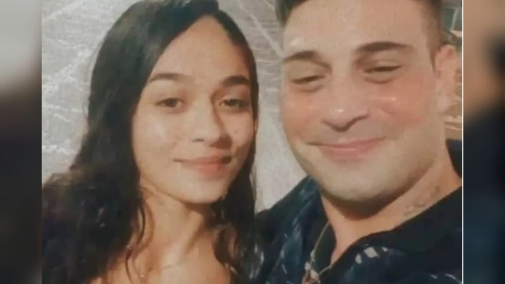 Homem encontra filha depois de 15 anos Homem encontra filha depois de 15 anos