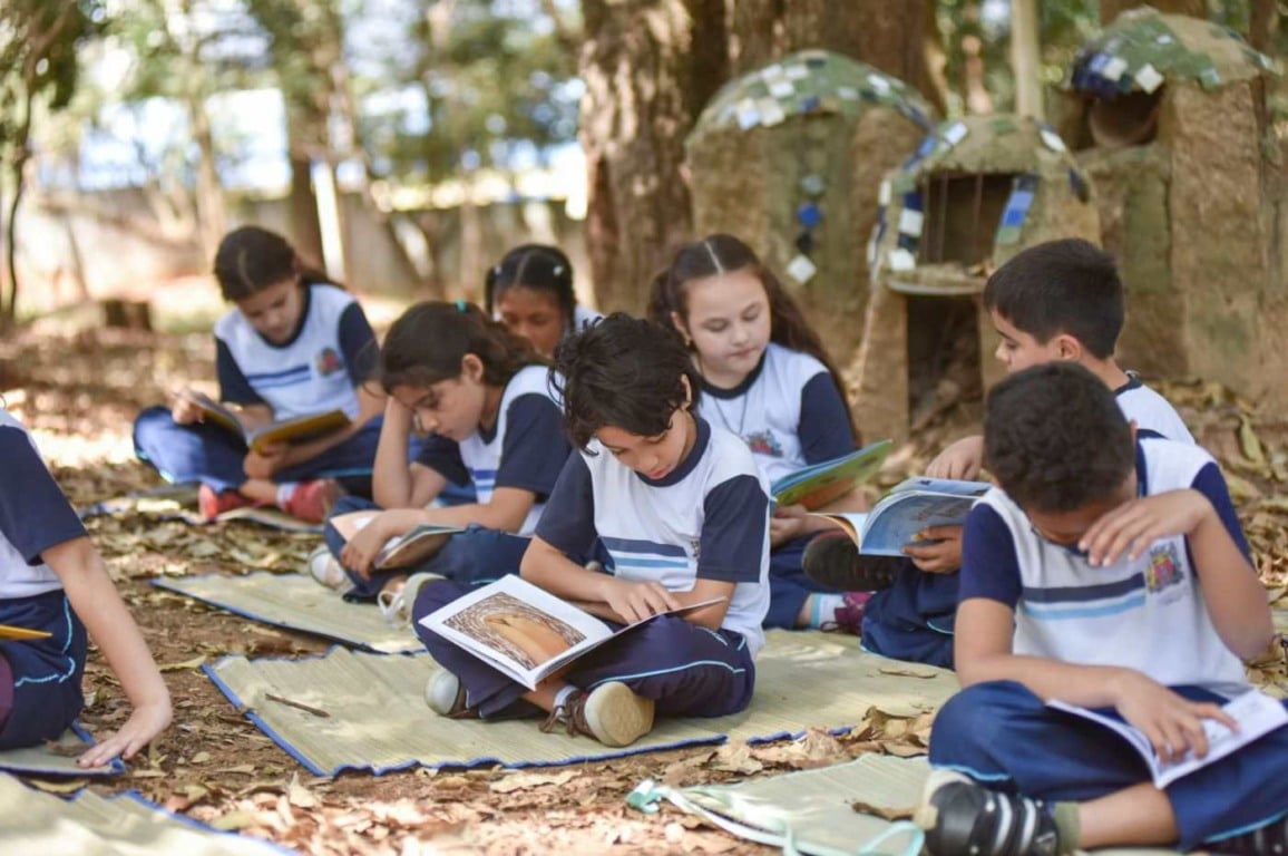 Crianças em escola de Jundiaí