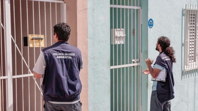 Visitas de agentes em combate à dengue.