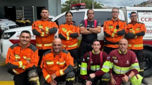 Equipe de socorristas.