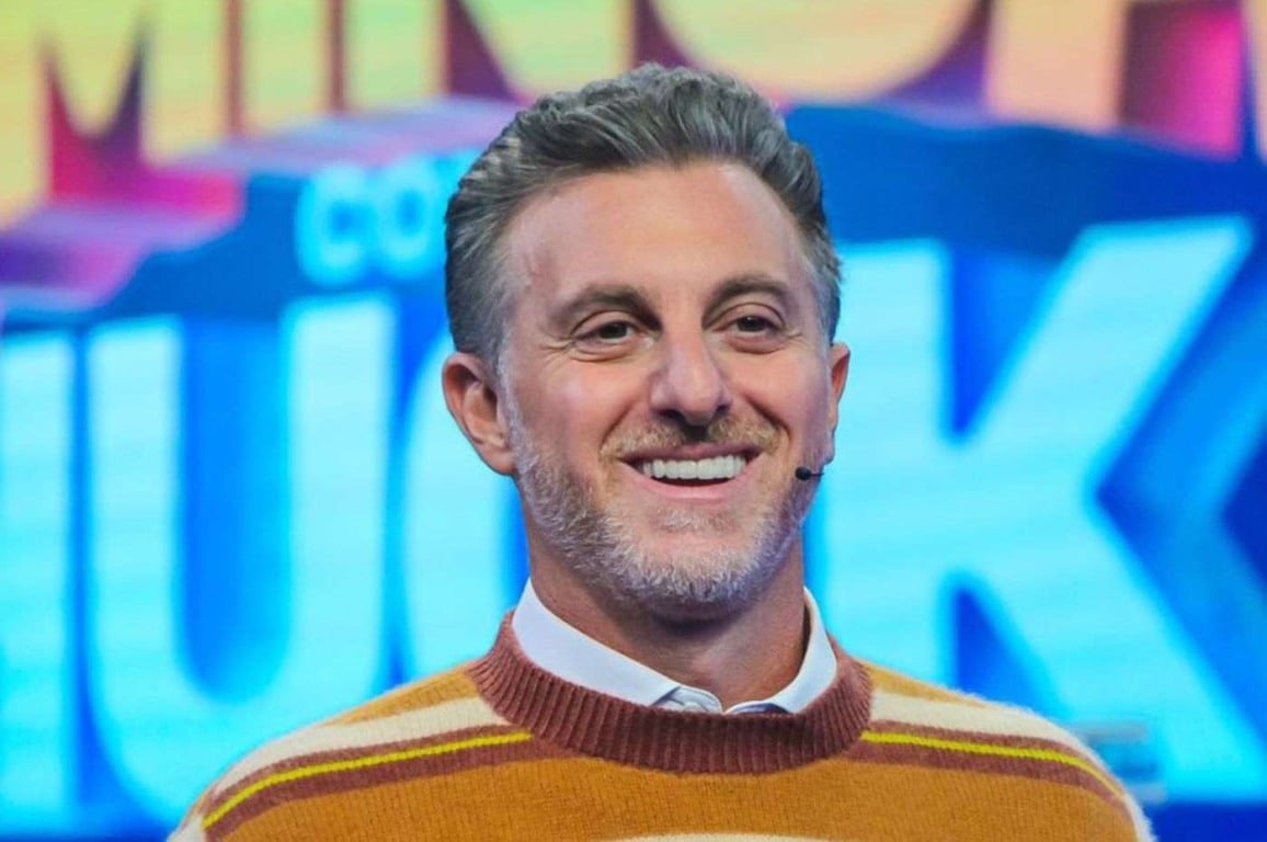 'Domingão com Huck' estreia hoje com quadros de sucesso