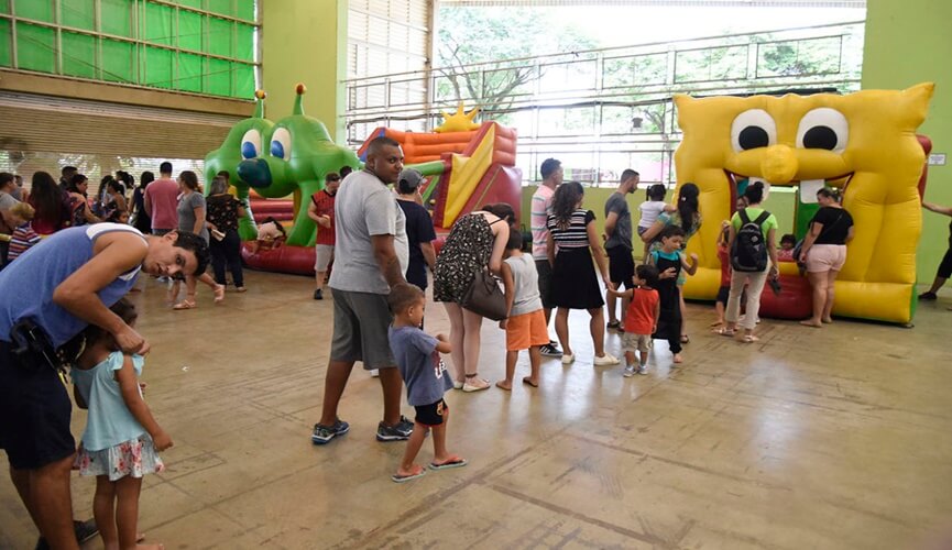 Domingo no Parque traz apresentações