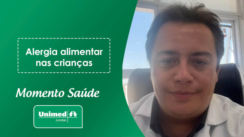 Thumb de vídeo da Unimed com médica em fundo verde