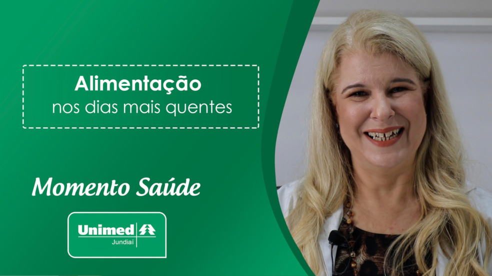 Médica em thumb de vídeo com fundo verde