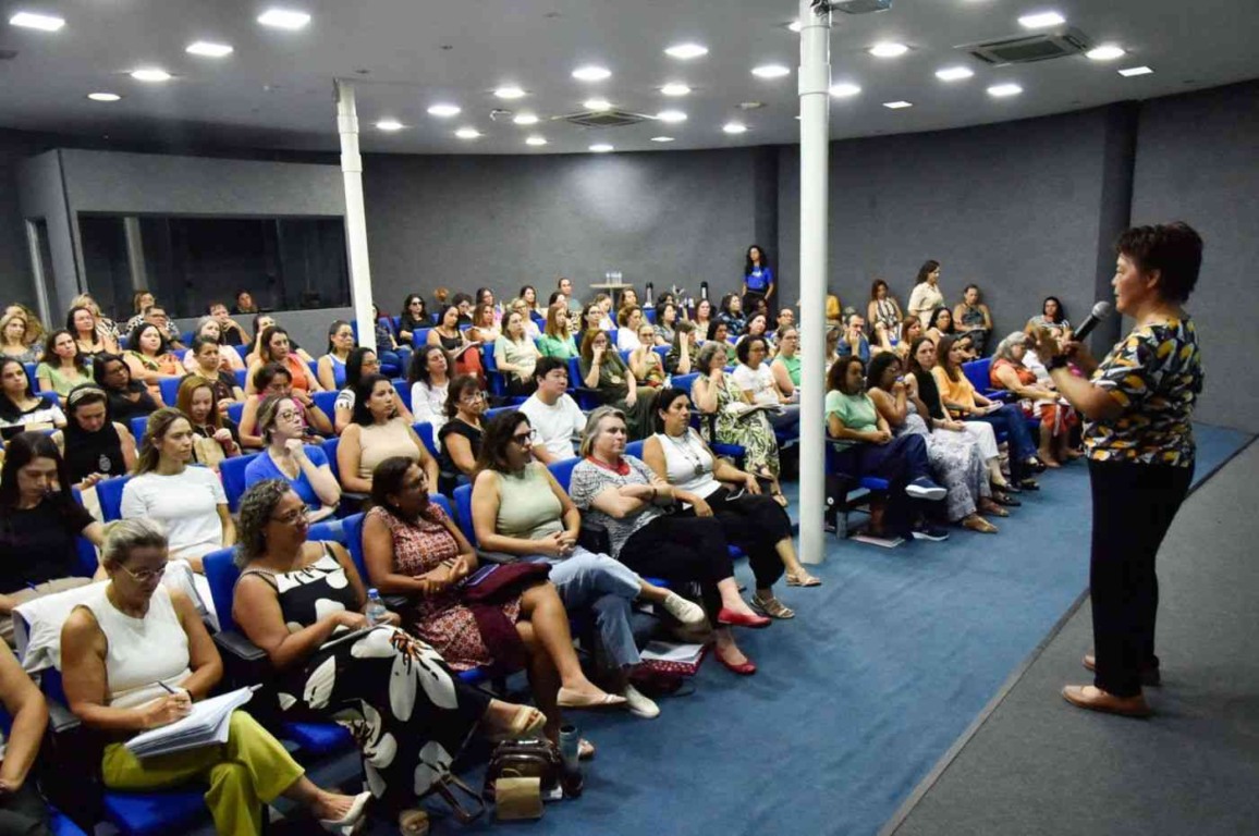 Educação de Jundiaí inicia mais uma formação com foco na Saúde Mental dos educadores Educação de Jundiaí inicia mais uma formação com foco na Saúde Mental dos educadores