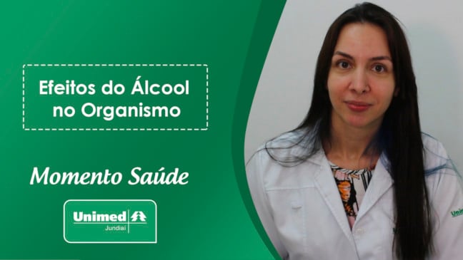 Thumb de vídeo da Unimed com médica em fundo verde