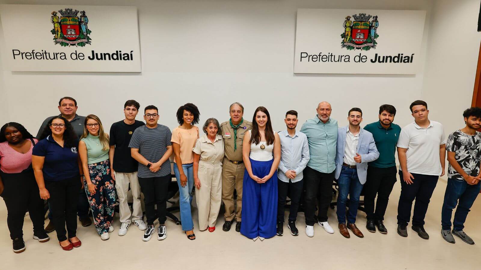 Os jovens que foram escolhidos para o Conselho da Juventude