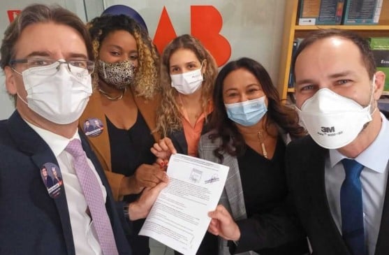 Advogados com inscrição de chapa