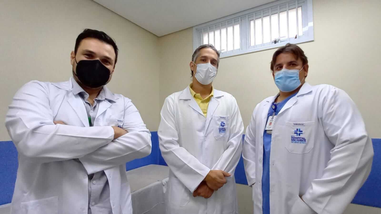 Médicos do Hospital São Vicente, em Jundiaí