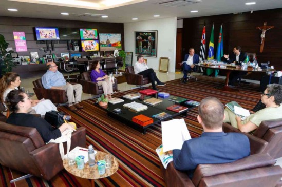 Infâncias é tema de encontro de Jundiaí com Fundação José Luiz Egydio Setúbal (FJLES)