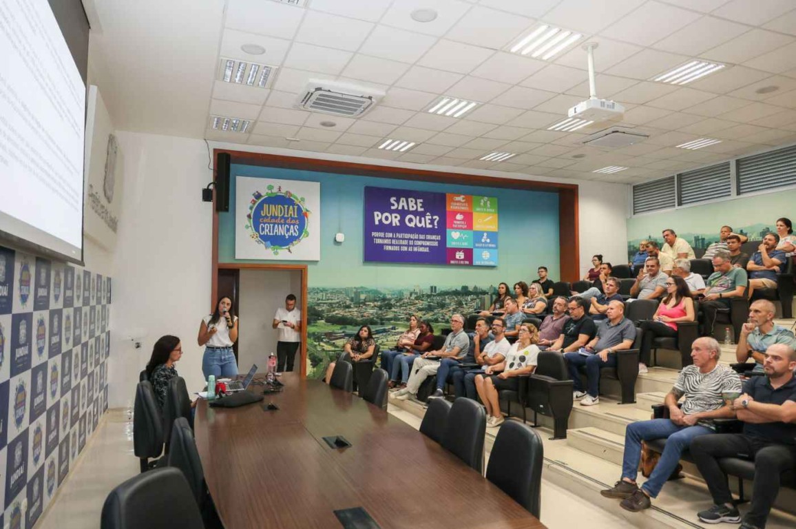 Nova Lei de Licitações é tema de treinamento para servidores municipais de Jundiaí