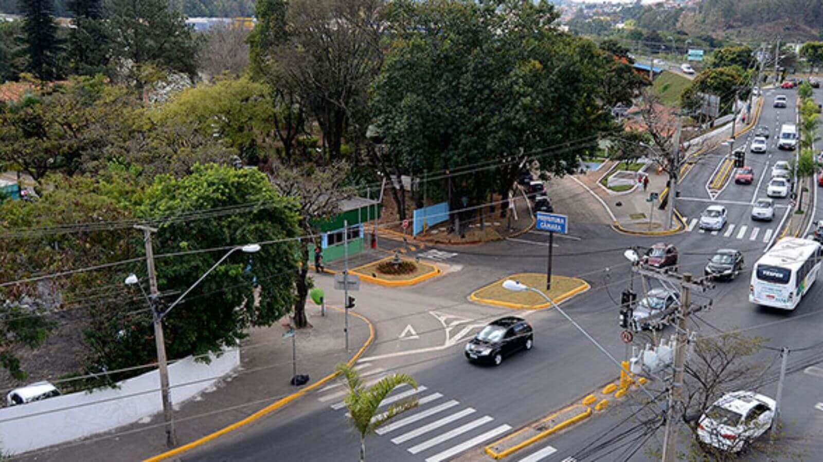 Entrada do Paço Municipal de Várzea Paulista