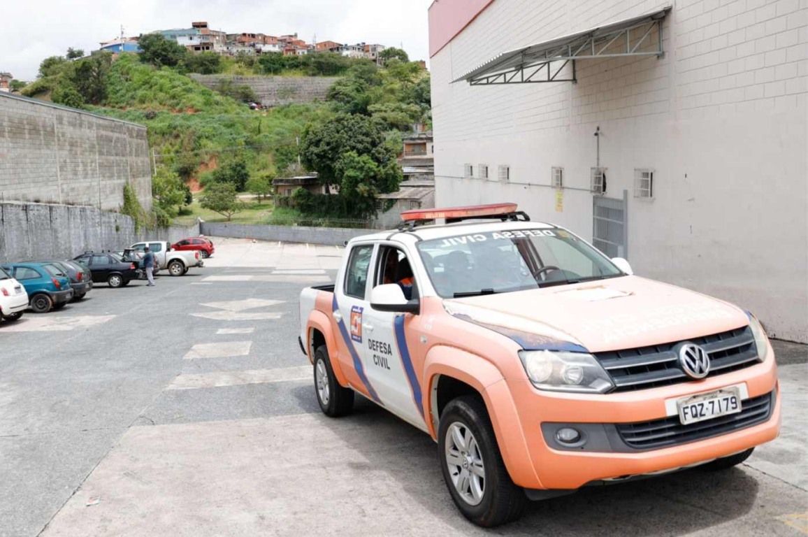 Equipes da Defesa Civil estão de prontidão para o atendimento de ocorrências. Foto: Prefeitura de Jundiaí Equipes da Defesa Civil estão de prontidão para o atendimento de ocorrências. Foto: Prefeitura de Jundiaí