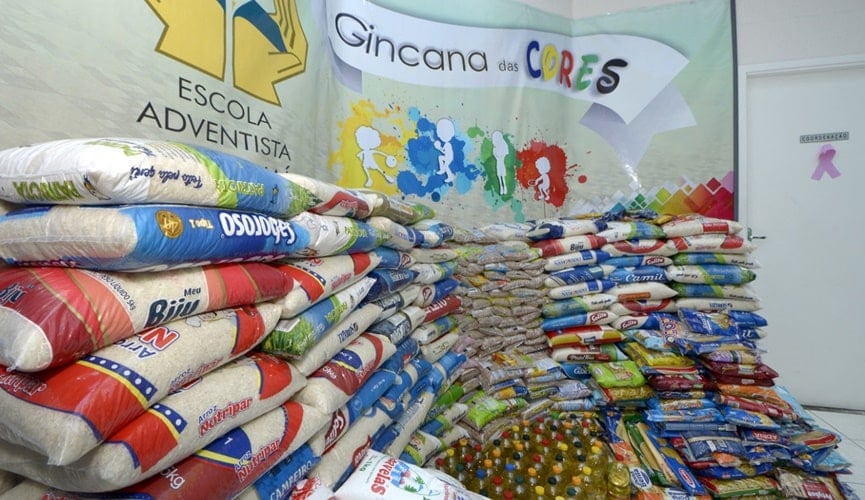 Escola Adventista de Jundiaí arrecada 5 toneladas de alimentos para população carente