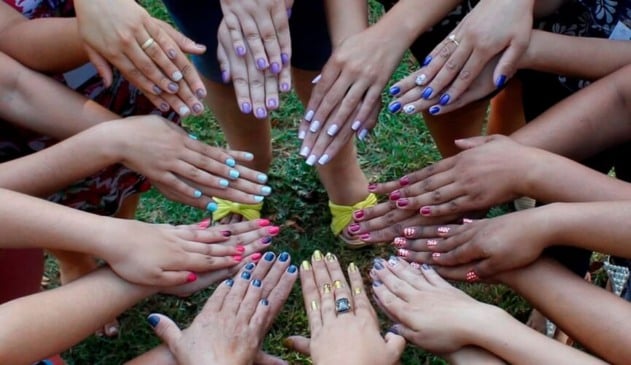 Esmalteria busca modelo de unhas para treinamento em Jundiaí