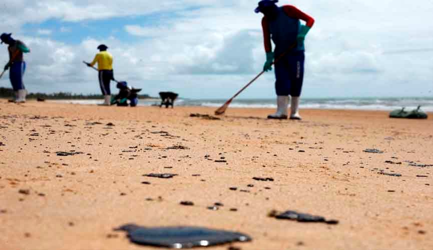 Estados fora do Nordeste podem ser atingidos por manchas de óleo