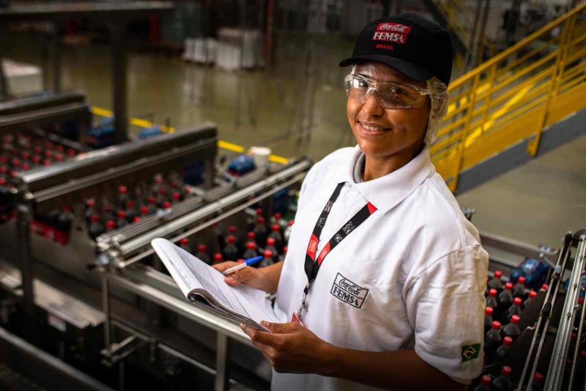 FEMSA_busca_por_candidatos_com_perfis_diversos-compressed