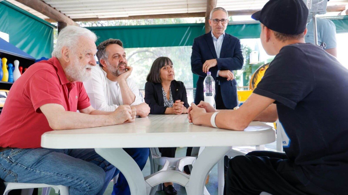 Francesco Tonucci e Lorena Morachimo iniciam programação do 2º Encontro Brasileiro de Cidades das Crianças