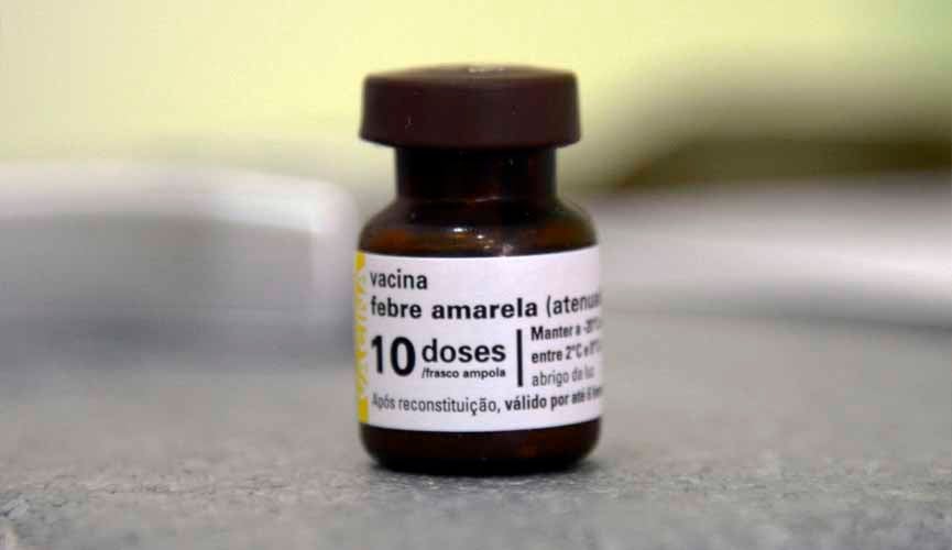 dose da vacina de febre amarela