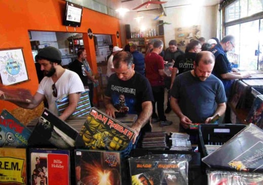 Feira-de-discos-Jundiai1 (1)-compressed