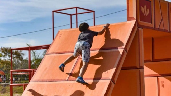 Brincar em espaços abertos é importante para o desenvolvimento das crianças; (Foto: Prefeitura de Jundiaí)