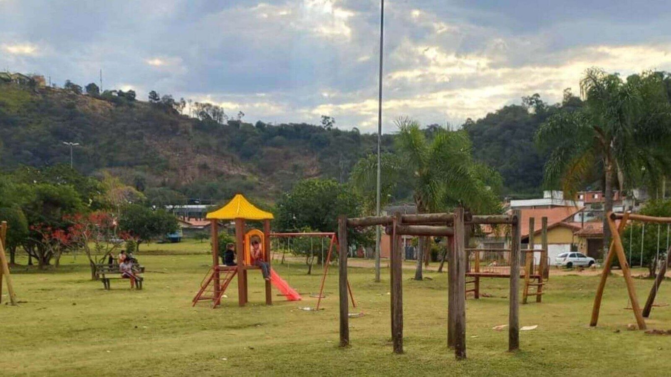 Parquinho em Campo Limpo Paulista