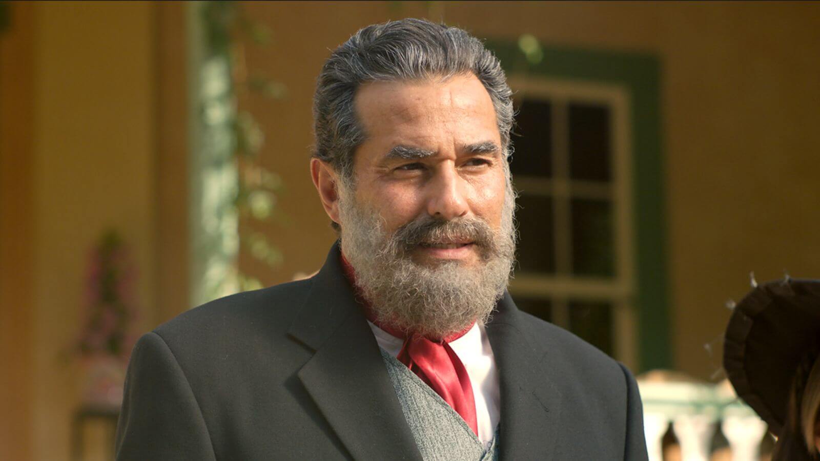 Ator Luciano Szafir caracterizado em filme sobre a família Cereser de Jundiaí