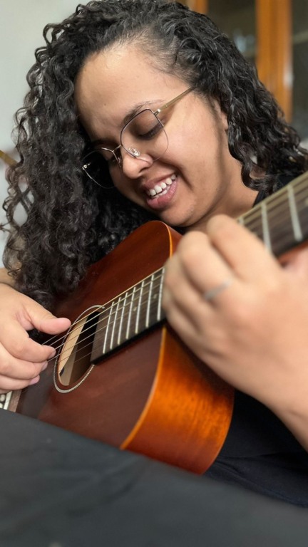 Fisioterapeuta de Jundiaí conquista novos horizontes através da música sertaneja