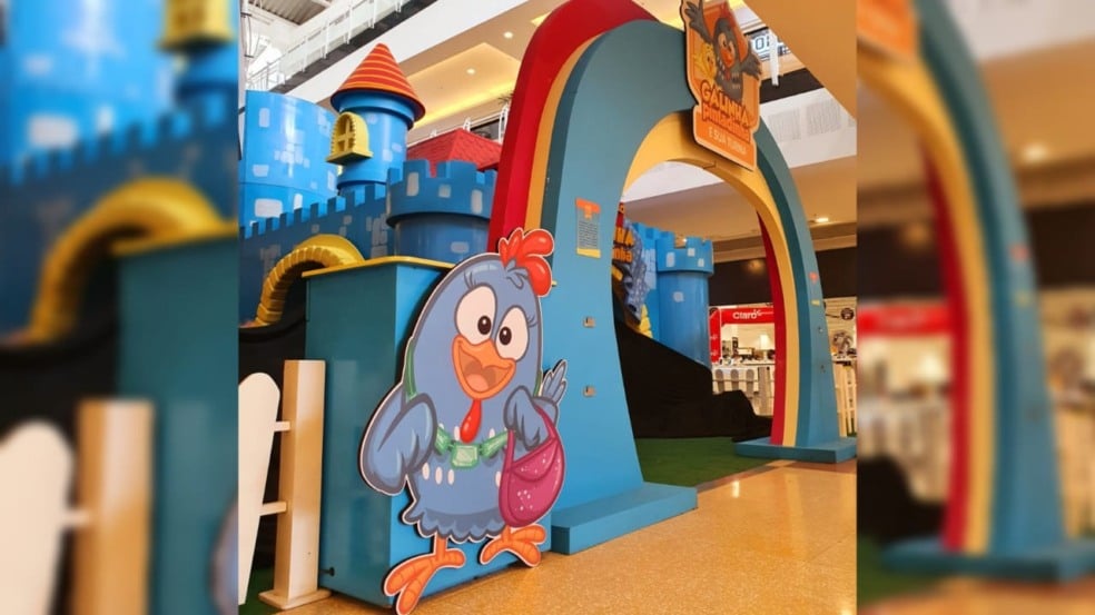 Galinha pintadinha e a sua turma no Maxi Shopping