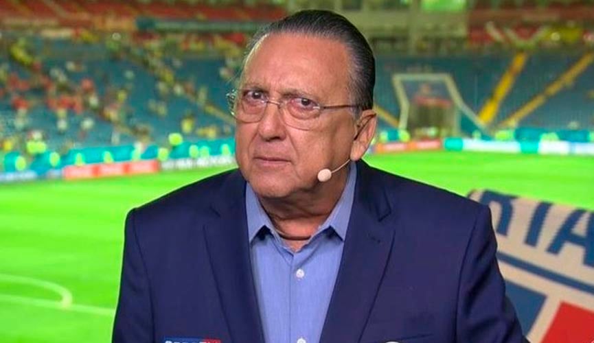 Galvão Bueno narrando jogo