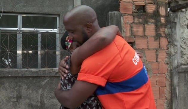 Gari devolve dinheiro