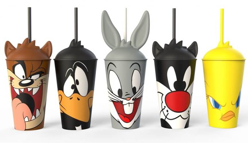 Giraffas lança copos colecionáveis da Looney Tunes como brinde