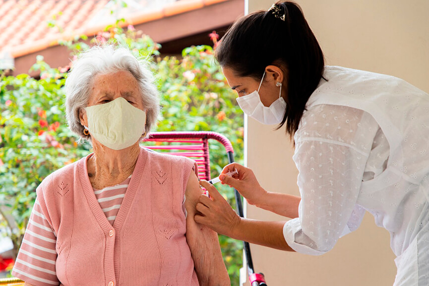 Vacinação de idosos em Itupeva. (Foto: Divulgação)