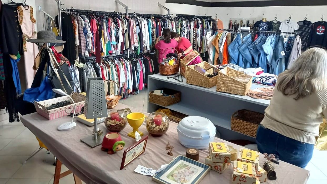 Jundiaí: Bazar do Voluntariado do Hospital São Vicente recebe doações