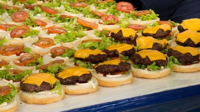 A próxima edição da Hamburgada do Bem, começa em 15 de setembro, das 8h30 às 17h30, em Jundiaí. Os horários disponíveis são indicados durante a inscrição