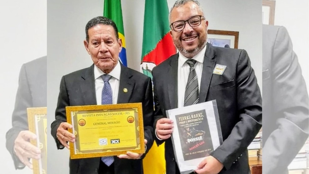 Hamilton Mourão e Nélio Fernando dos Reis