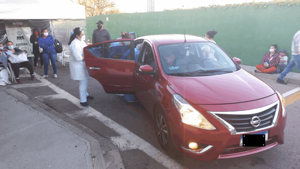 Mulher dá à luz dentro de carro de aplicativo, em Jundiaí