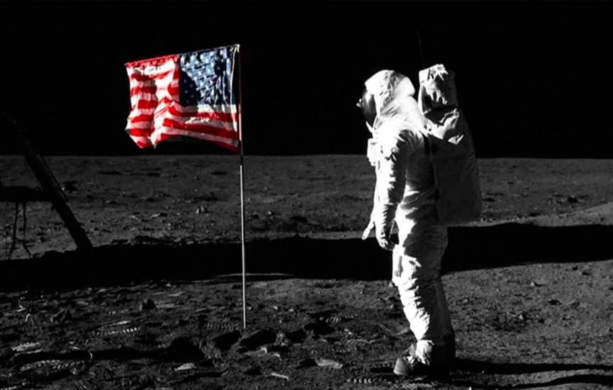 Hoje faz 50 anos que o homem pisou na Lua pela primeira vez