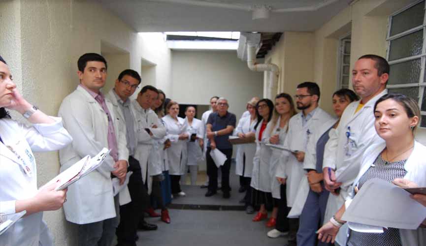 Hospital São Vicente implanta reuniões diárias para agilizar atendimento aos pacientes