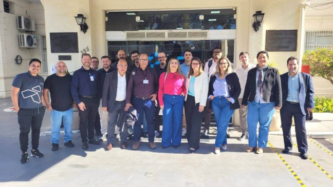 Representantes de três cidades visitam Hospital São Vicente